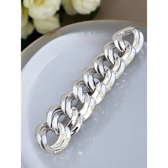 Monet Jewelry - Vintage Signed Monet Pin Brooch Link Design Silver Tone Bar Pin 6R